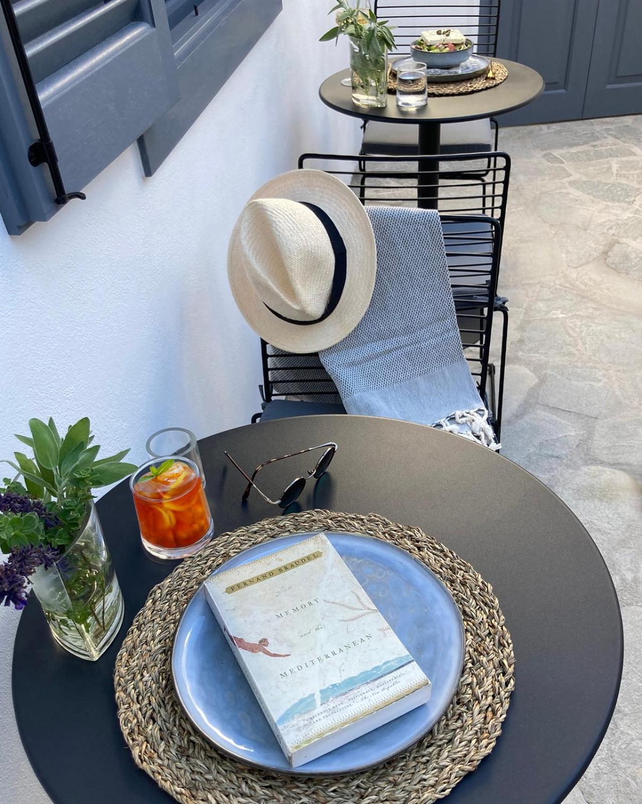 Arta Hydra Hotell Exteriör bild